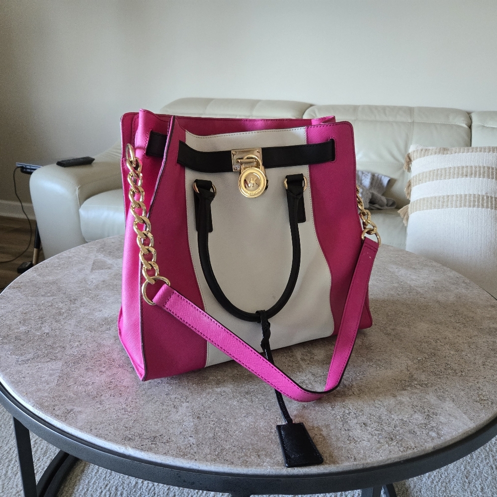 Michael Kors purse